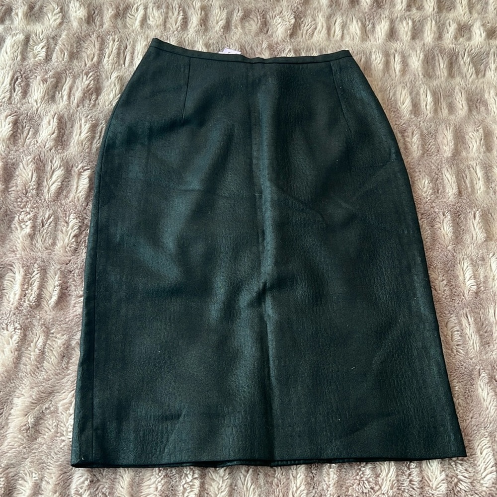 Pencil skirt